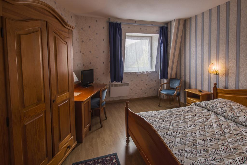 Logis Hotel Restaurant Hostellerie De L'Etoile Wasselonne Rum bild