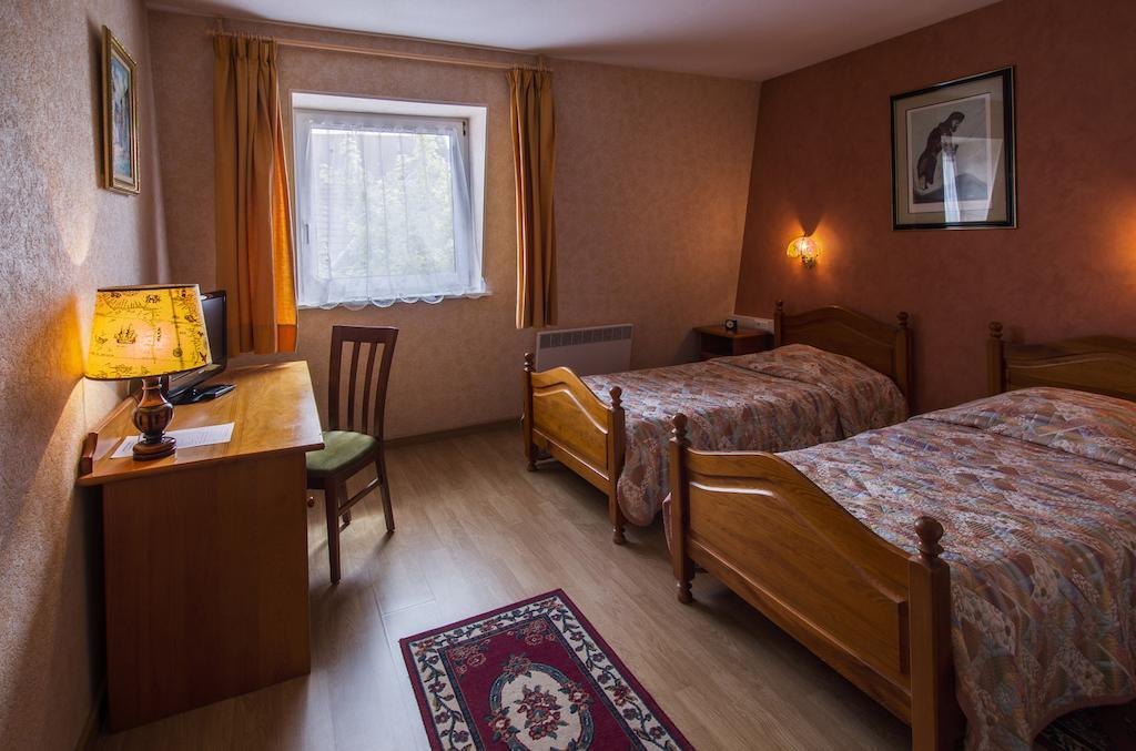 Logis Hotel Restaurant Hostellerie De L'Etoile Wasselonne Rum bild