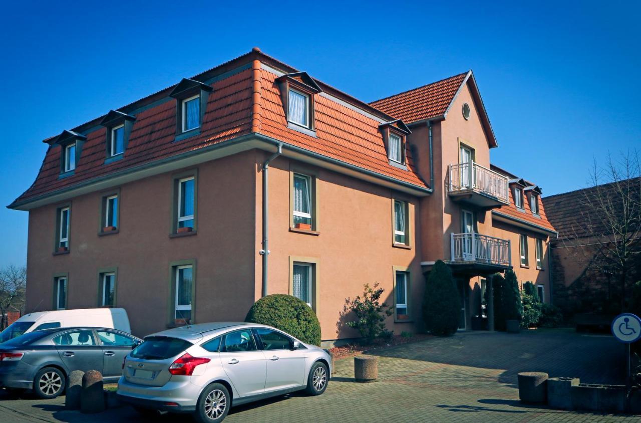 Logis Hotel Restaurant Hostellerie De L'Etoile Wasselonne Exteriör bild